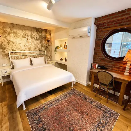 Nu 1 Historic Charm, Unique Design Daire