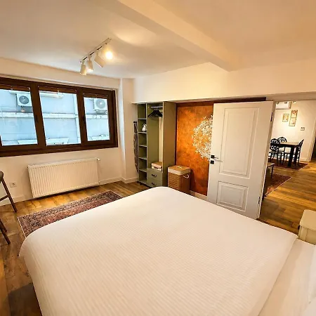 Nu 1 Historic Charm, Unique Design Daire İstanbul